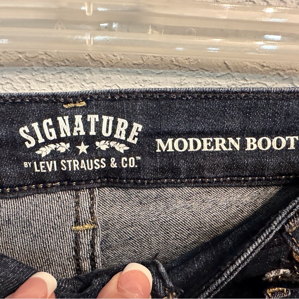 Levi”s Signatures series jeans - Picture 2 of 3